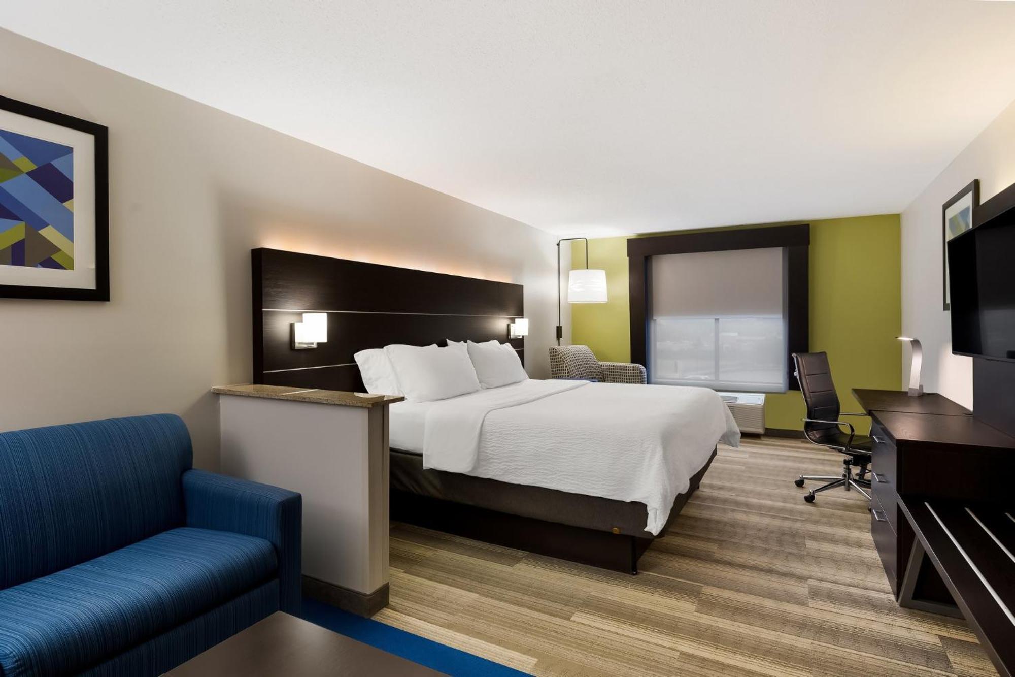 Holiday Inn Express Hotel & Suites Newton Sparta By Ihg Exterior photo