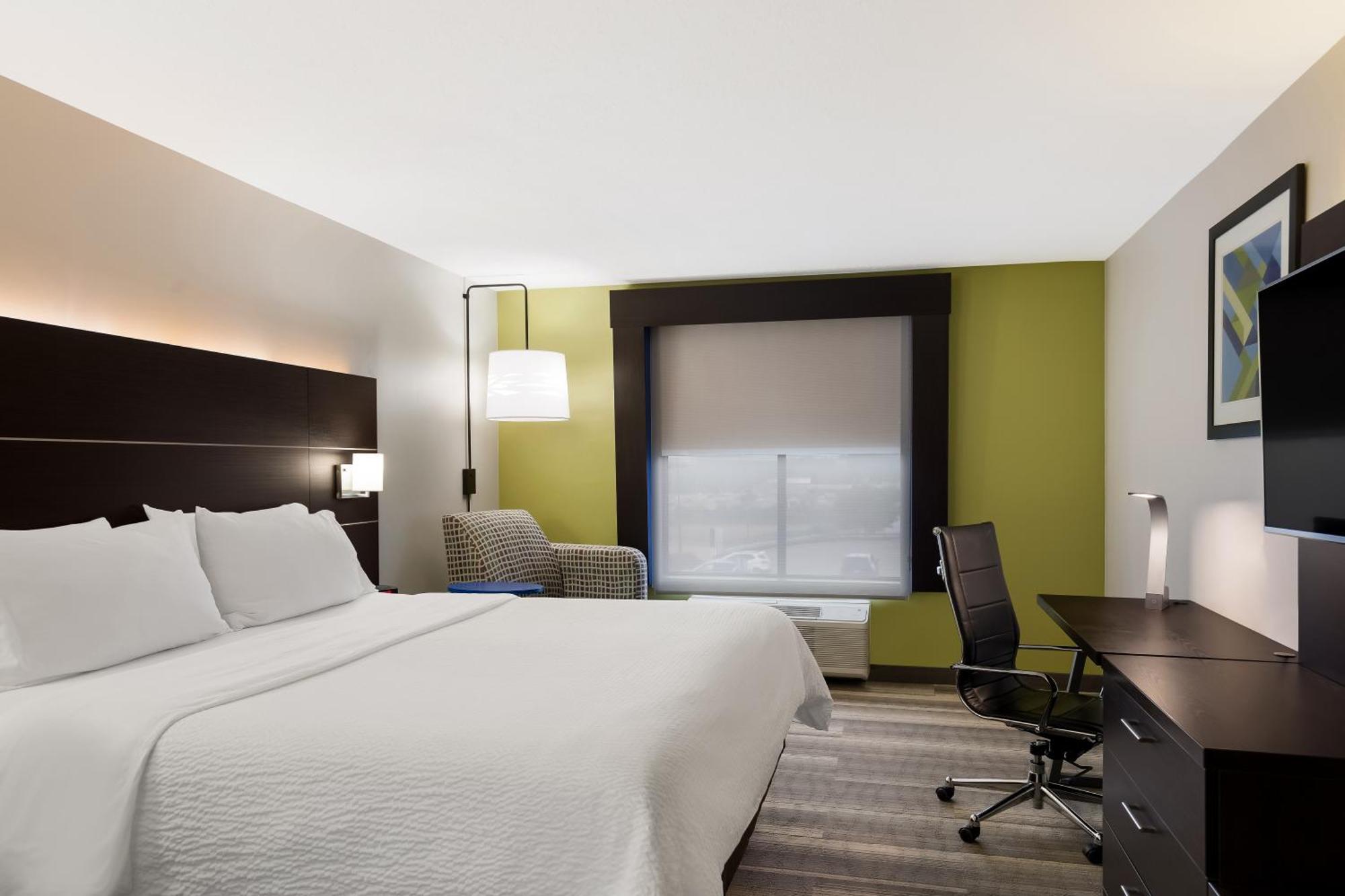 Holiday Inn Express Hotel & Suites Newton Sparta By Ihg Exterior photo